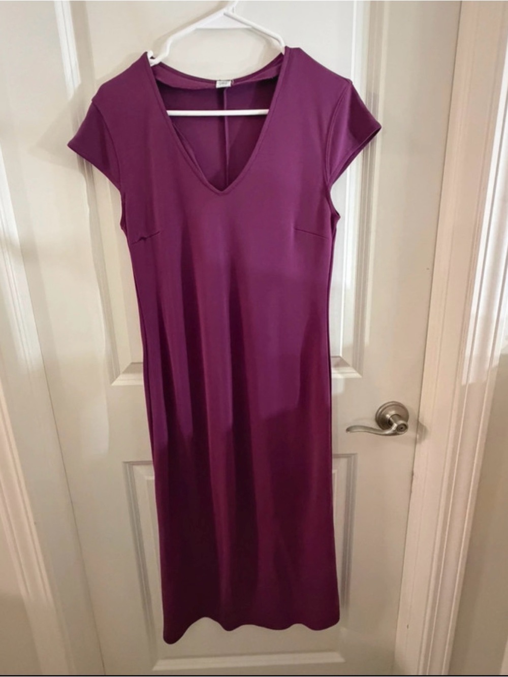 GAP Plum V-Neck Cap Sleeve Midi Dress